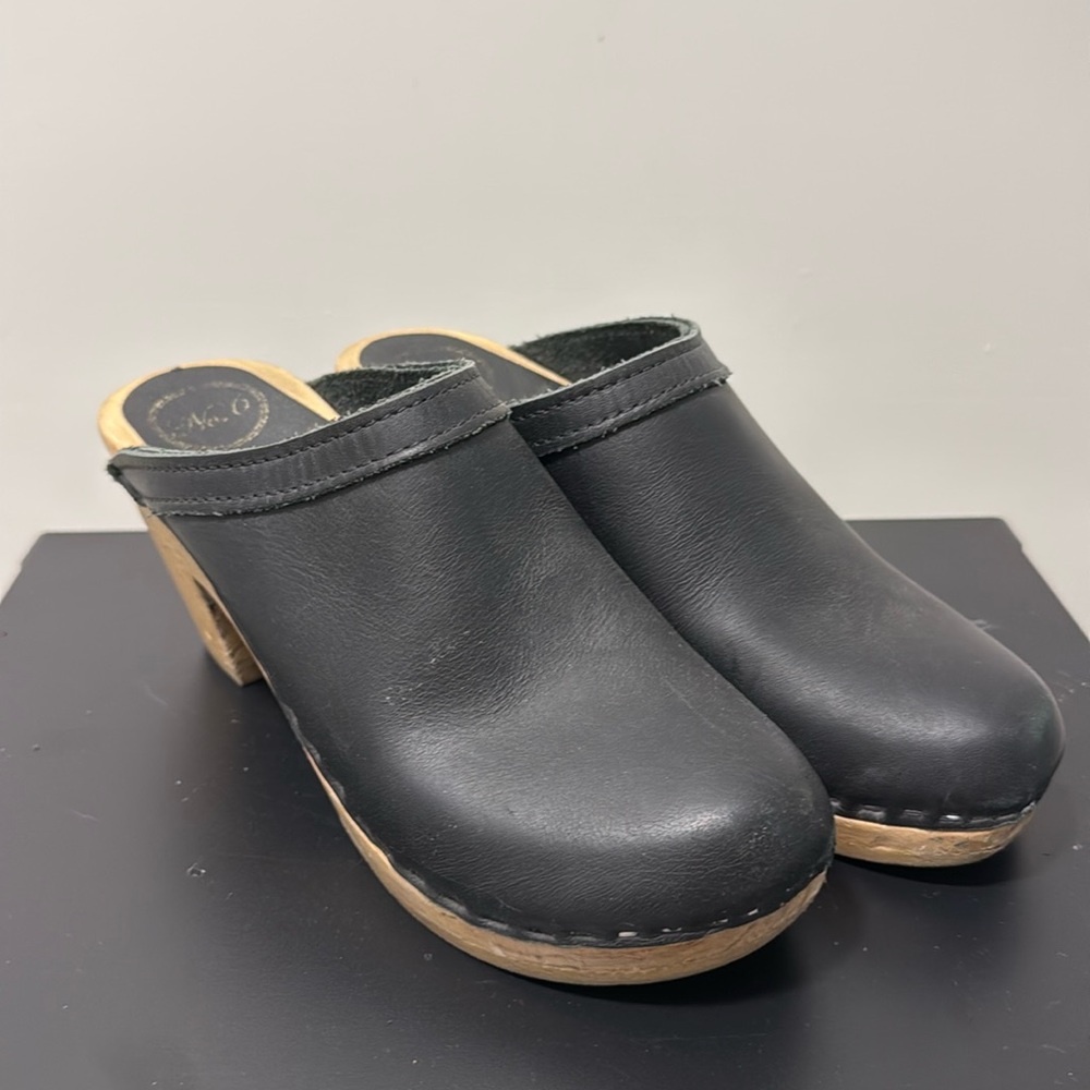 No. 6 Black Leather Clogs